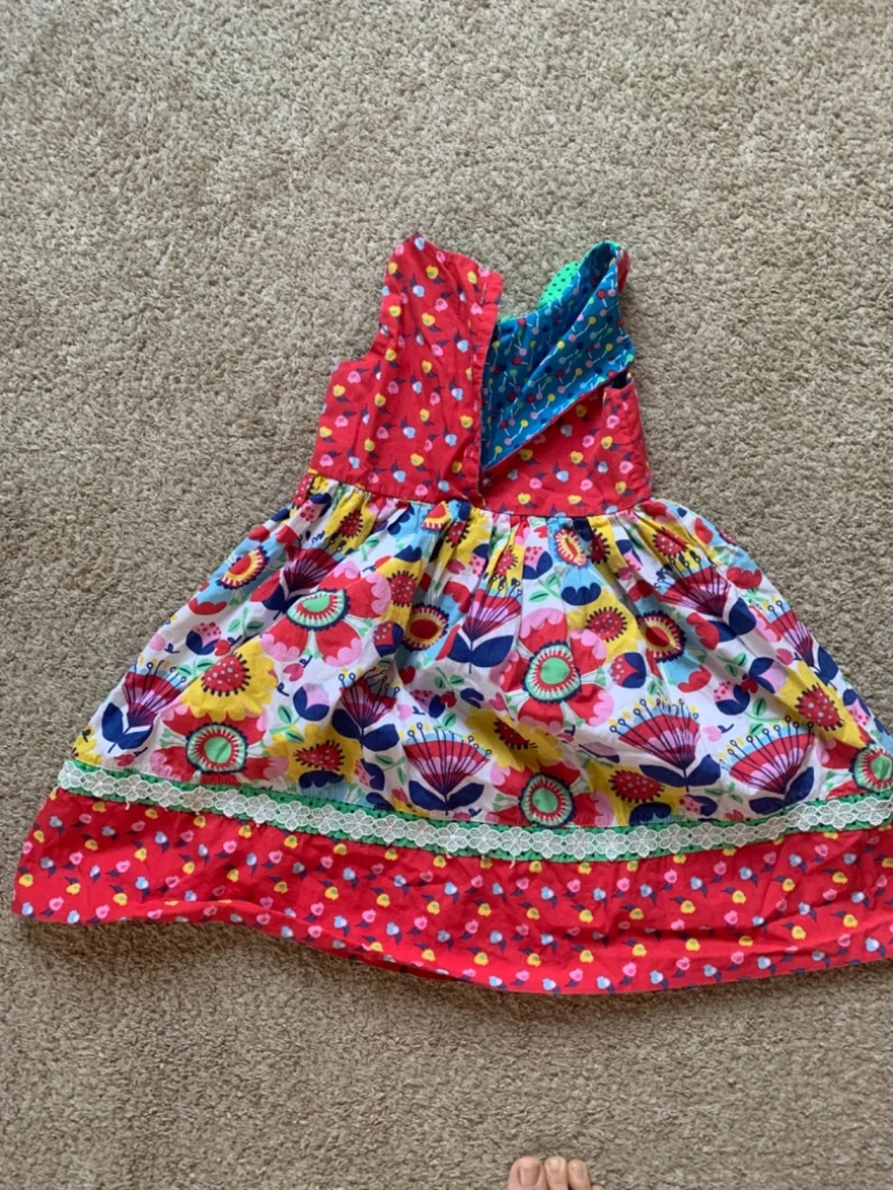 Boutique style dress - Picture 2 of 4